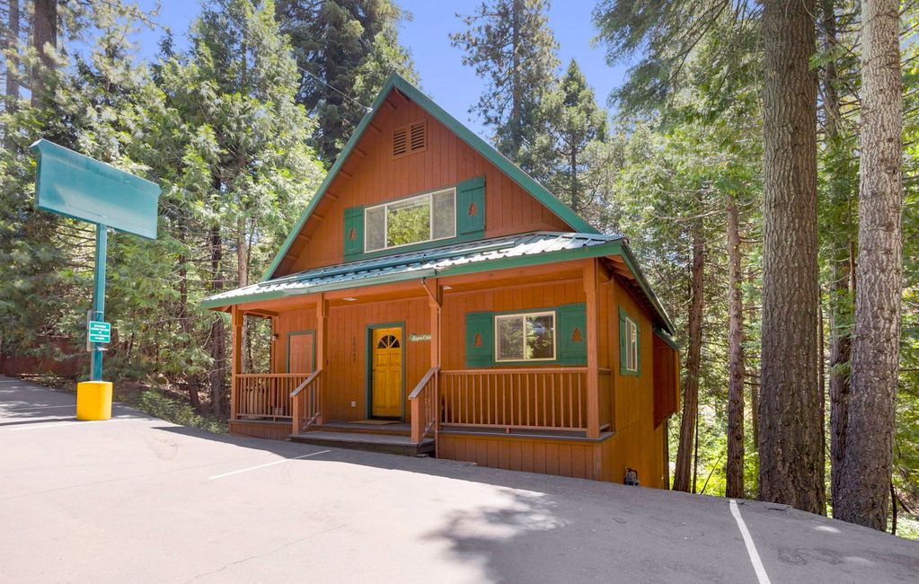 Cabins At strawberry